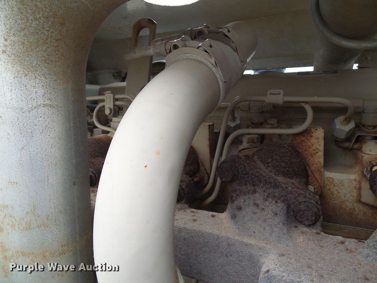 image for item DG5690 2000 Freightliner FC70  street sweeper truck