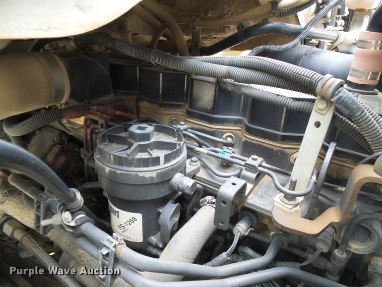 image for item DG5690 2000 Freightliner FC70  street sweeper truck