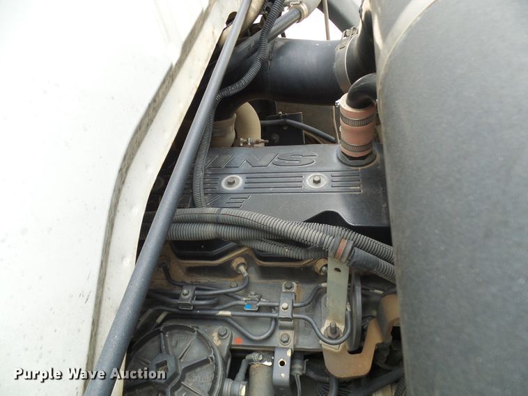 image for item DG5690 2000 Freightliner FC70  street sweeper truck