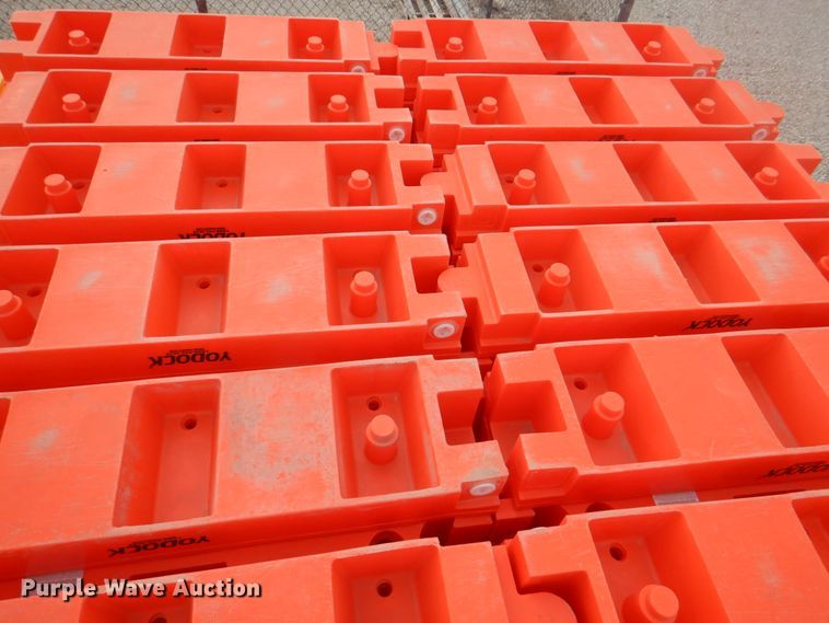 image for item DH7345 Yodock 2001M  barricade system