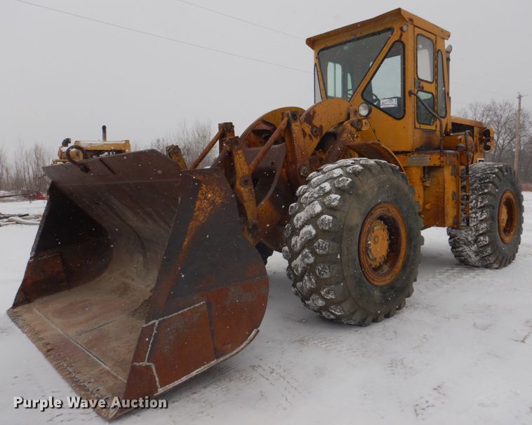 image for item DH8205 1972 Caterpillar 966C  wheel loader