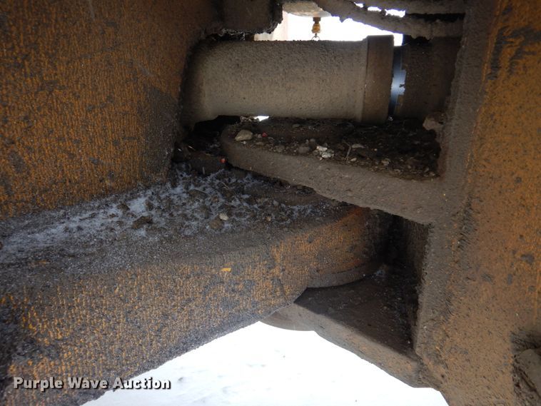 image for item DH8205 1972 Caterpillar 966C  wheel loader