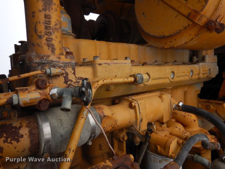 image for item DH8205 1972 Caterpillar 966C  wheel loader