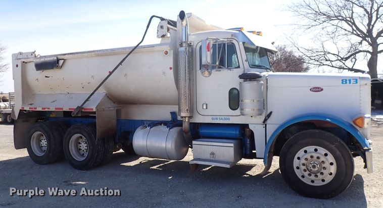 image for item DI1834 1999 Peterbilt 379  dump truck