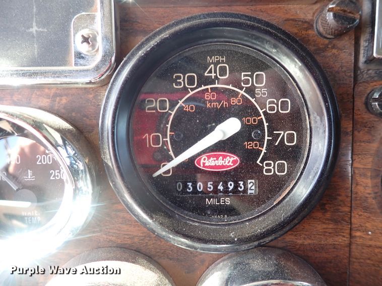 image for item DI1834 1999 Peterbilt 379  dump truck