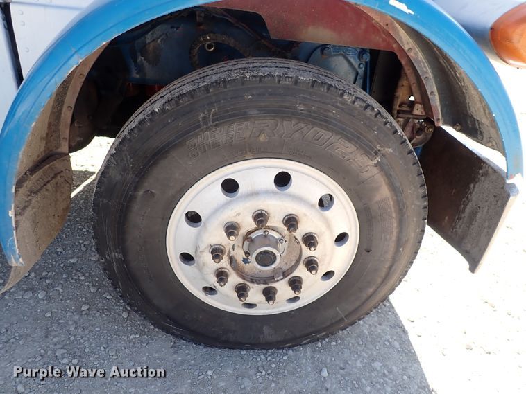 image for item DI1834 1999 Peterbilt 379  dump truck