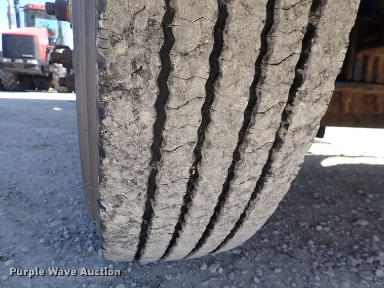 image for item DI1834 1999 Peterbilt 379  dump truck