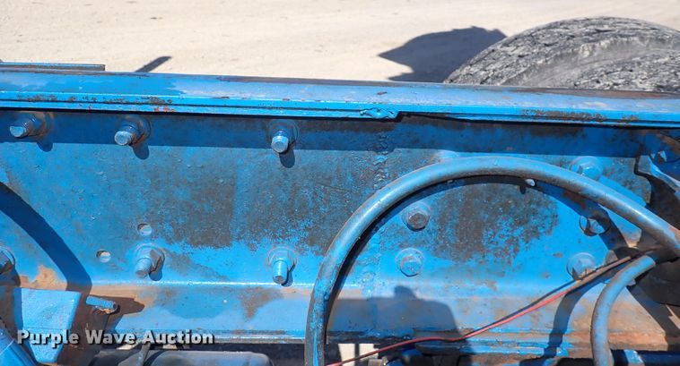 image for item DI1834 1999 Peterbilt 379  dump truck