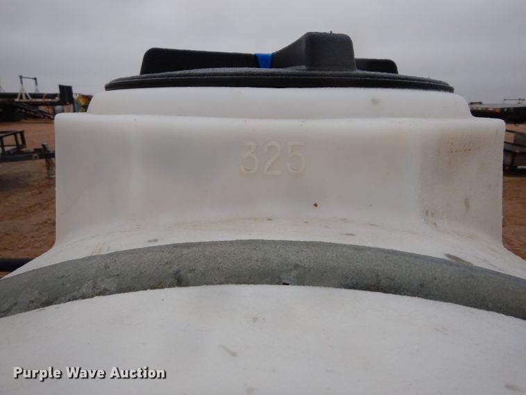 image for item DI8707 2007 Big Tex  pressure washer trailer