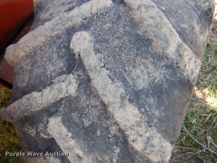 image for item DJ3815 1994 Ditch Witch 5110  cable plow