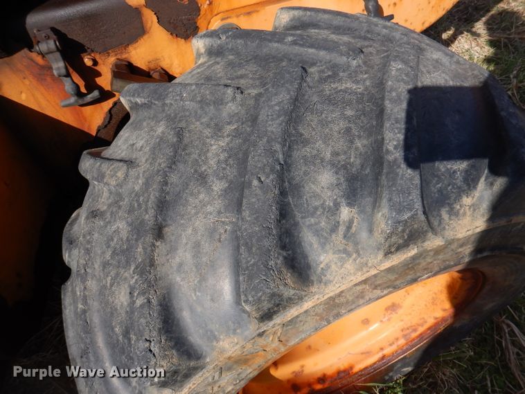 image for item DJ3816 Case 560  cable plow