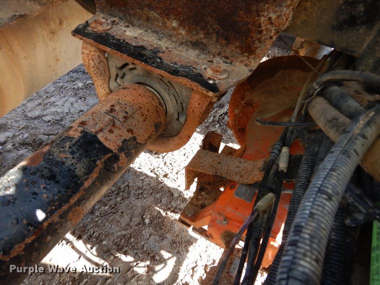 image for item DK0230 2008 Peterbilt 386  water truck