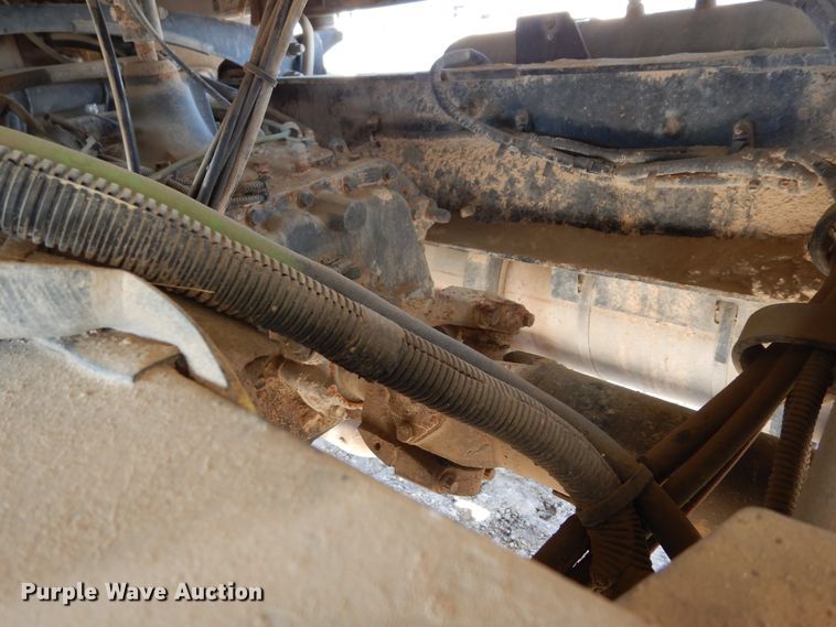 image for item DK0230 2008 Peterbilt 386  water truck