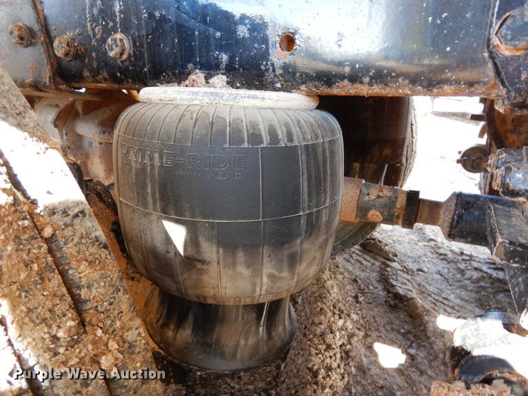 image for item DK0230 2008 Peterbilt 386  water truck