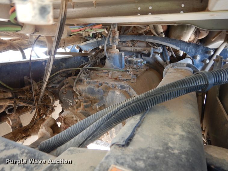 image for item DK0230 2008 Peterbilt 386  water truck