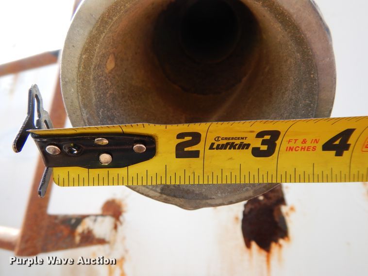 image for item DK0230 2008 Peterbilt 386  water truck