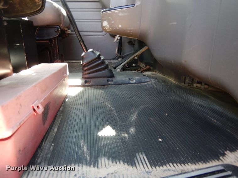 image for item DK0230 2008 Peterbilt 386  water truck