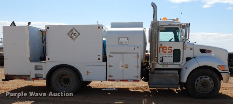 image for item DK0234 2014 Peterbilt 337  fuel / lube truck