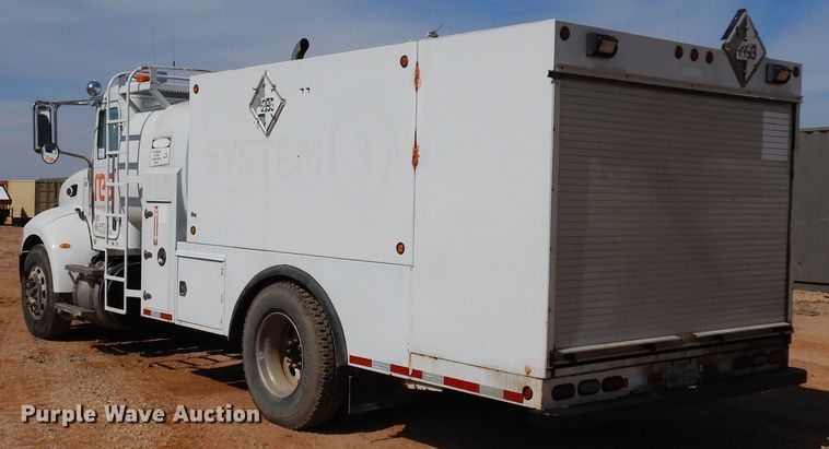 image for item DK0234 2014 Peterbilt 337  fuel / lube truck