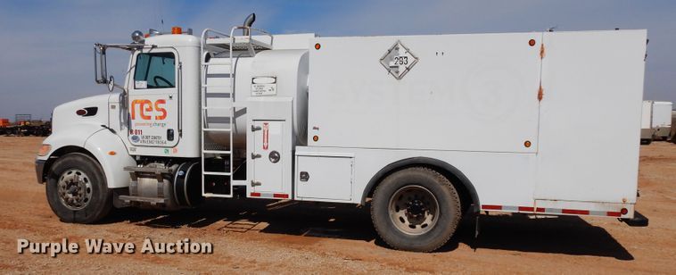 image for item DK0234 2014 Peterbilt 337  fuel / lube truck