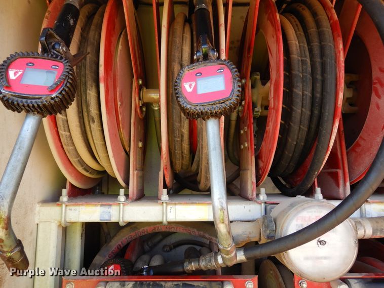 image for item DK0234 2014 Peterbilt 337  fuel / lube truck