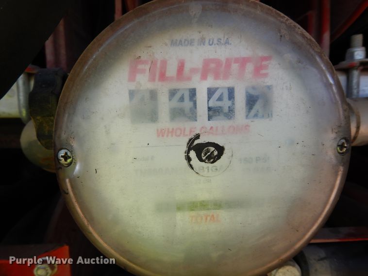 image for item DK0234 2014 Peterbilt 337  fuel / lube truck