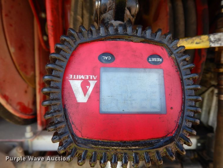 image for item DK0234 2014 Peterbilt 337  fuel / lube truck