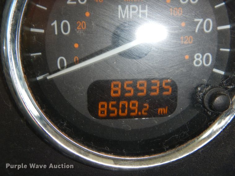 image for item DK0234 2014 Peterbilt 337  fuel / lube truck