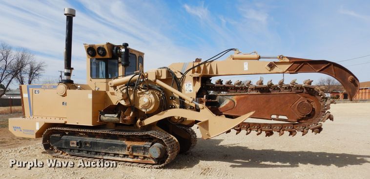 image for item DK0240 2004 Tesmec TRS900 EXT  trencher