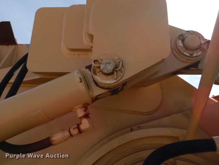 image for item DK0240 2004 Tesmec TRS900 EXT  trencher