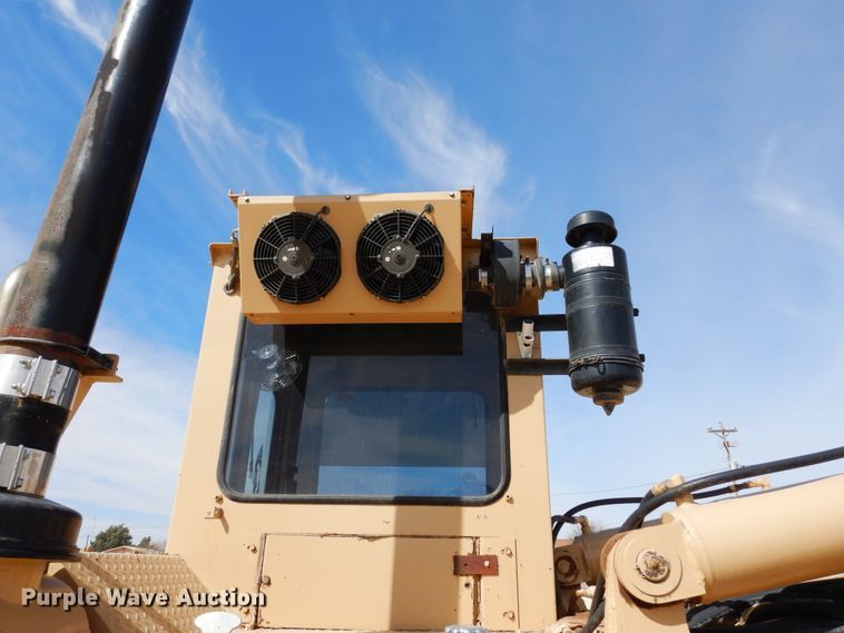 image for item DK0240 2004 Tesmec TRS900 EXT  trencher