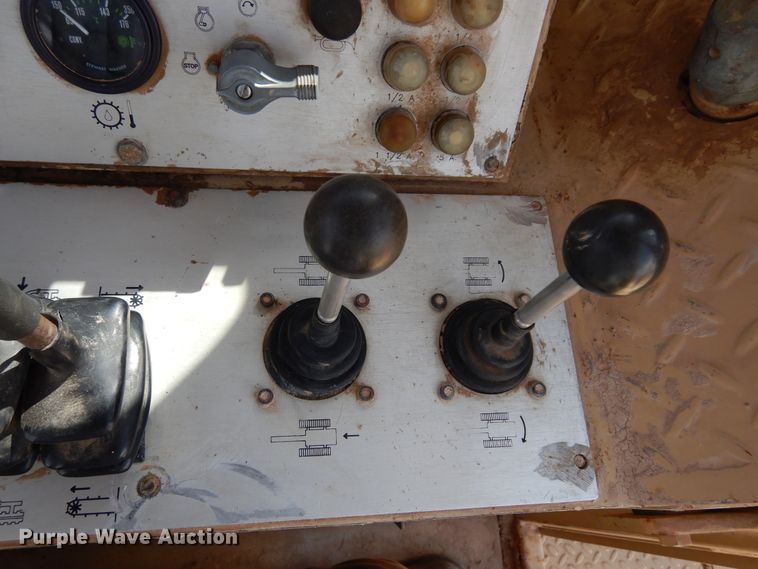 image for item DK0240 2004 Tesmec TRS900 EXT  trencher