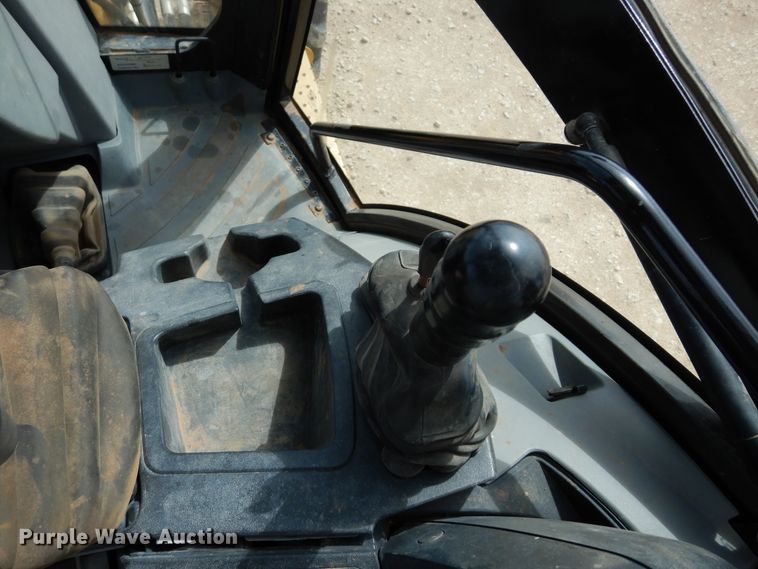 image for item DK0241 2012 Caterpillar 420E  backhoe