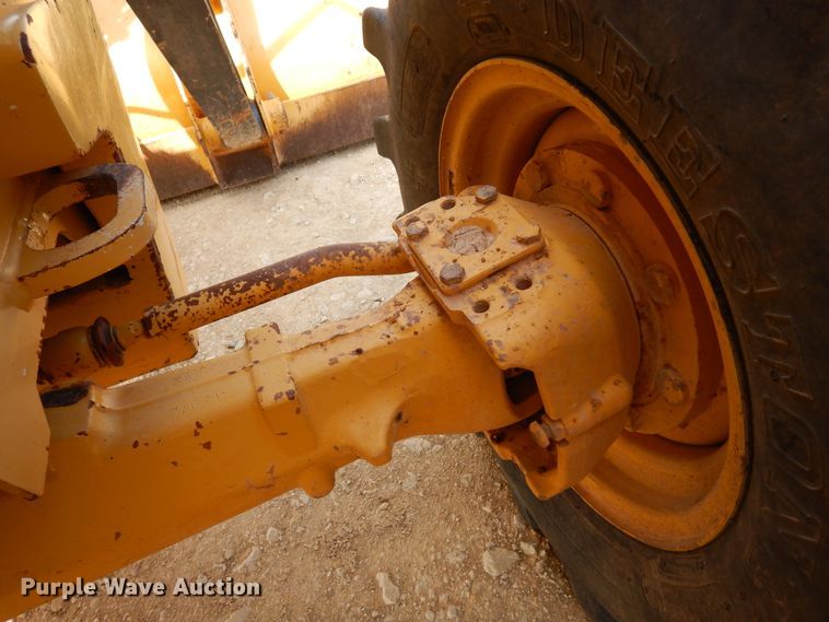 image for item DK0242 2013 John Deere 310SK  backhoe