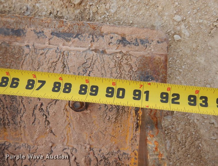 image for item DK0242 2013 John Deere 310SK  backhoe