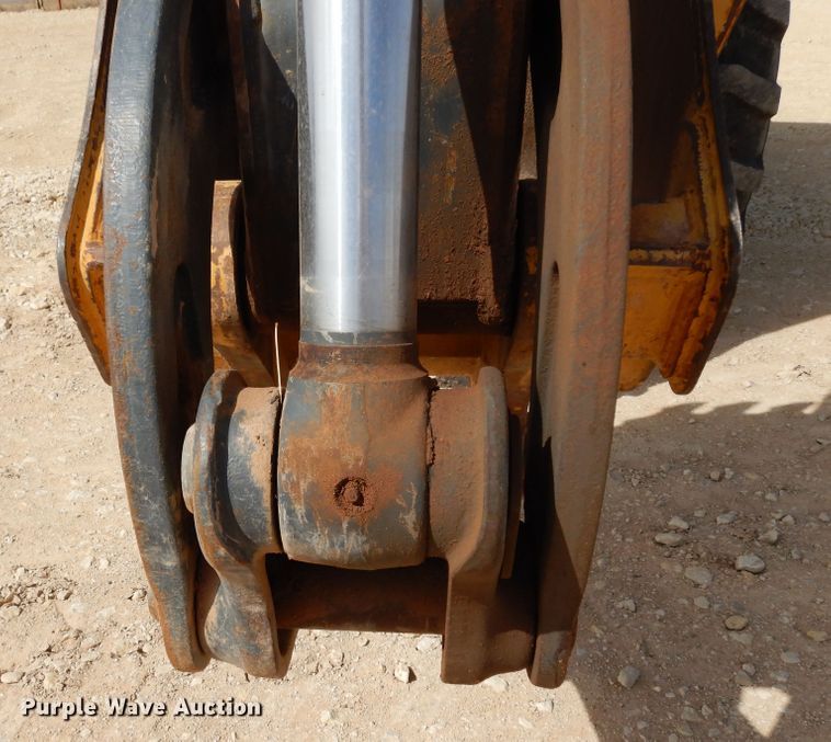 image for item DK0242 2013 John Deere 310SK  backhoe