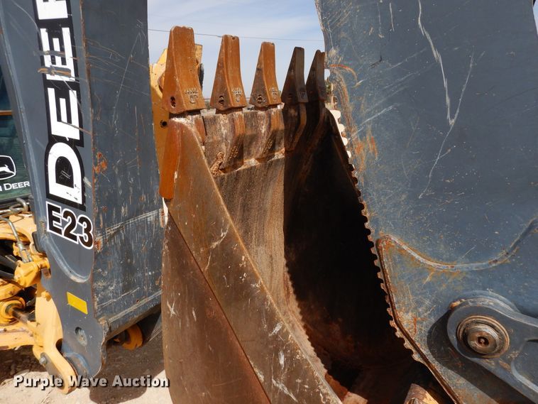 image for item DK0242 2013 John Deere 310SK  backhoe