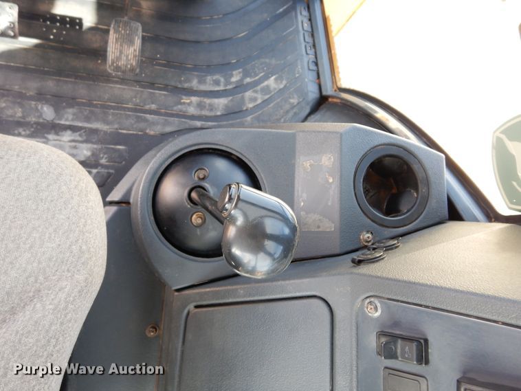 image for item DK0242 2013 John Deere 310SK  backhoe