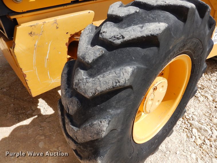 image for item DK0242 2013 John Deere 310SK  backhoe