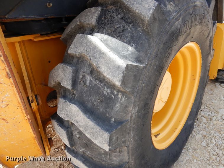 image for item DK0242 2013 John Deere 310SK  backhoe