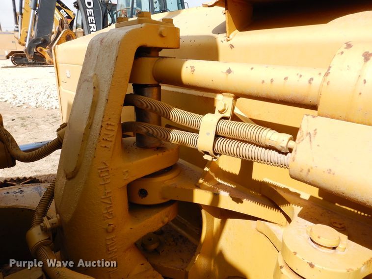 image for item DK0243 2006 Caterpillar D5N XL  pipelayer