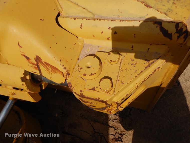 image for item DK0243 2006 Caterpillar D5N XL  pipelayer