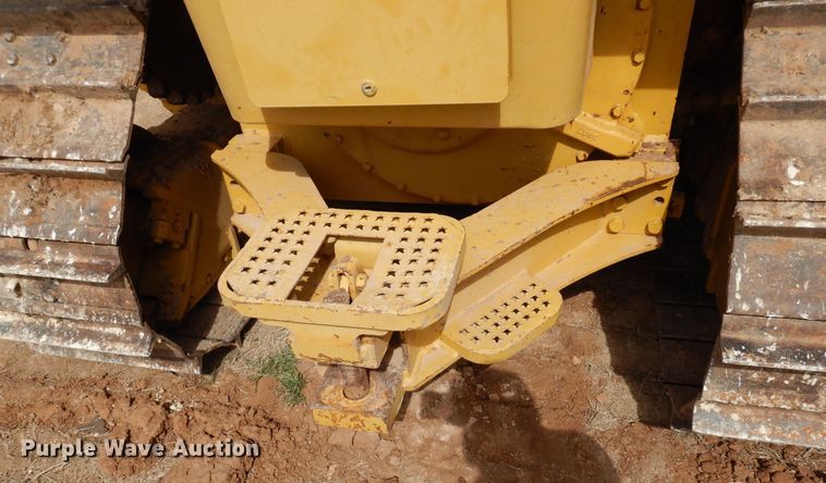 image for item DK0243 2006 Caterpillar D5N XL  pipelayer