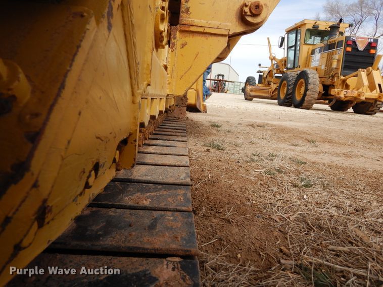 image for item DK0243 2006 Caterpillar D5N XL  pipelayer