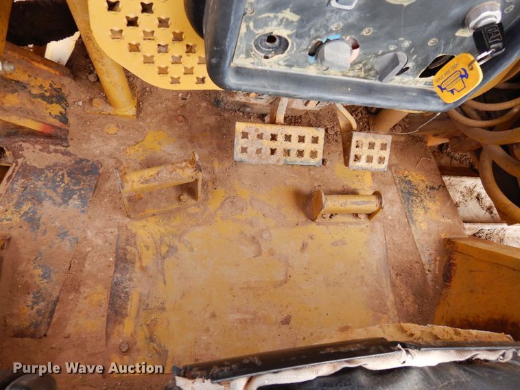 image for item DK0243 2006 Caterpillar D5N XL  pipelayer