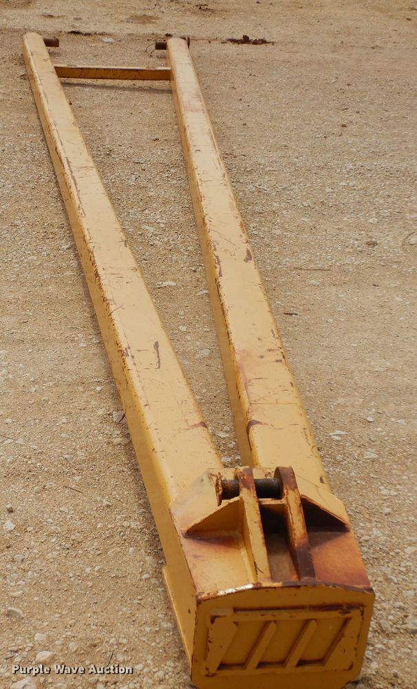 image for item DK0243 2006 Caterpillar D5N XL  pipelayer