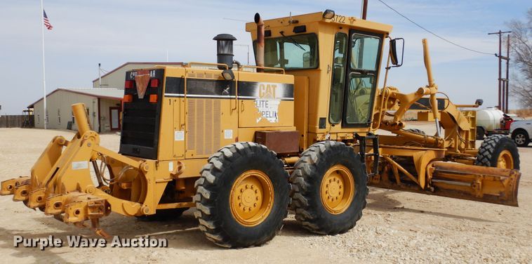 image for item DK0244 2002 Caterpillar 140H  motor grader
