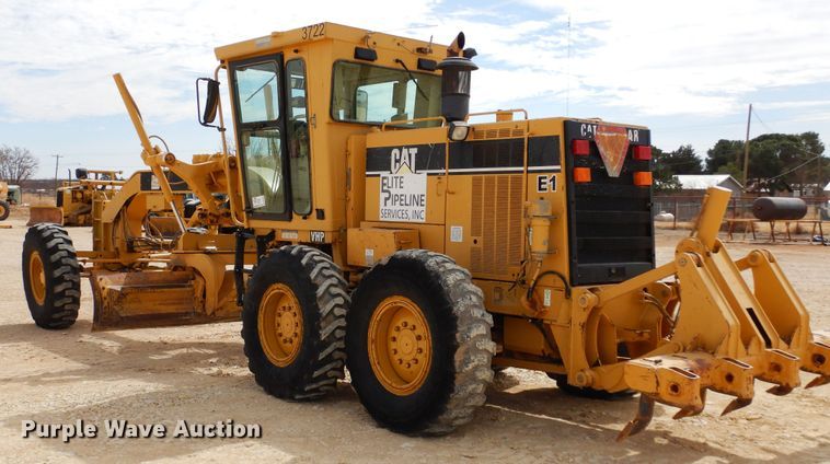 image for item DK0244 2002 Caterpillar 140H  motor grader