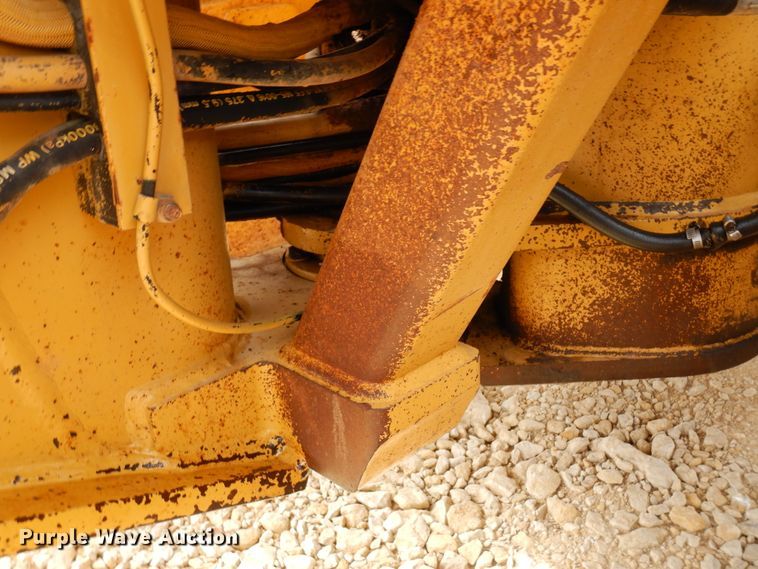 image for item DK0244 2002 Caterpillar 140H  motor grader