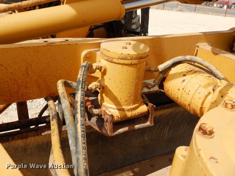 image for item DK0244 2002 Caterpillar 140H  motor grader